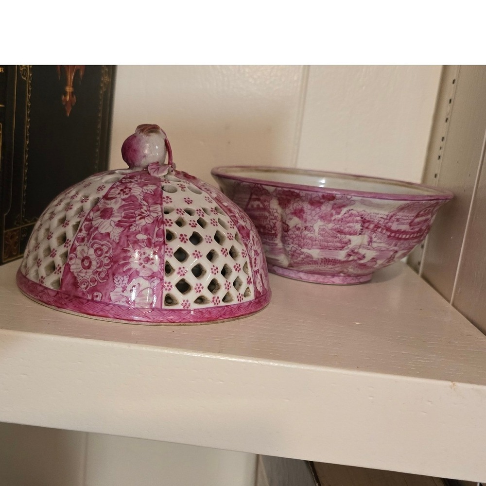 Hand Painted Chinoiserie Porcelain lattice work tureen pink red white